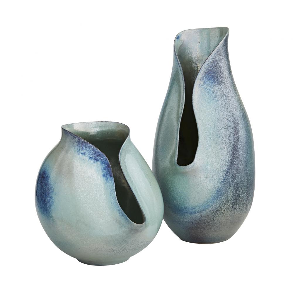 Isaac Vases, Set of 2